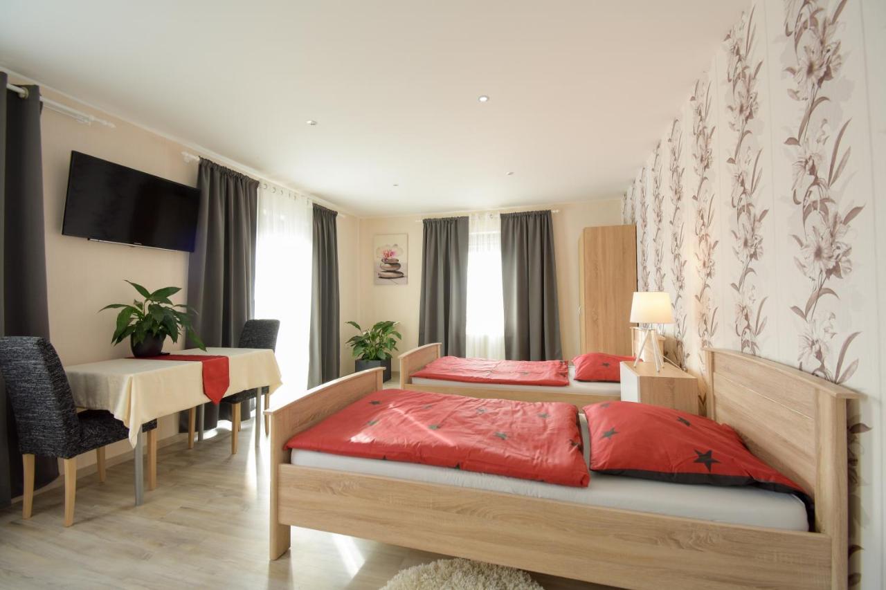 Mainzimmer - Business Apartments Hasloch  Zewnętrze zdjęcie